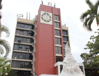 Universidad de Panamá refuerza abastecimiento del agua dentro del Campus Central*